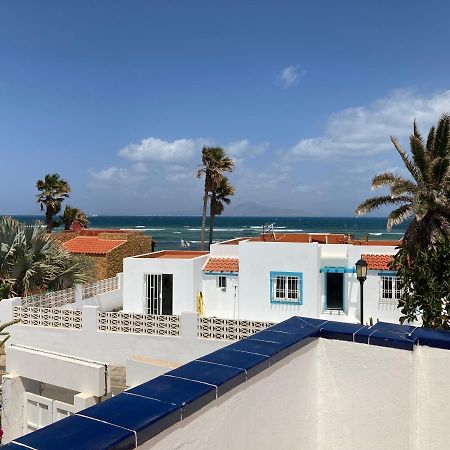 Beach House With The Heated Pool Next To Rocky Point Corralejo Dış mekan fotoğraf