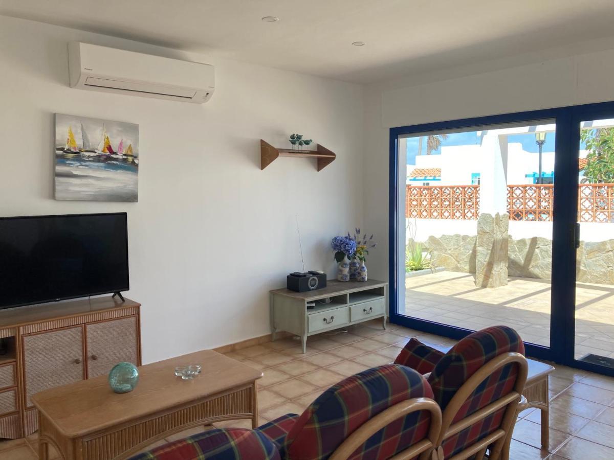 Beach House With The Heated Pool Next To Rocky Point Corralejo Dış mekan fotoğraf