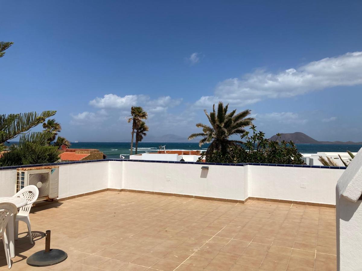 Beach House With The Heated Pool Next To Rocky Point Corralejo Dış mekan fotoğraf