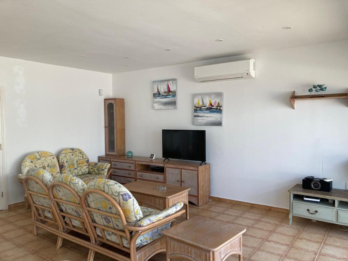 Beach House With The Heated Pool Next To Rocky Point Corralejo Dış mekan fotoğraf
