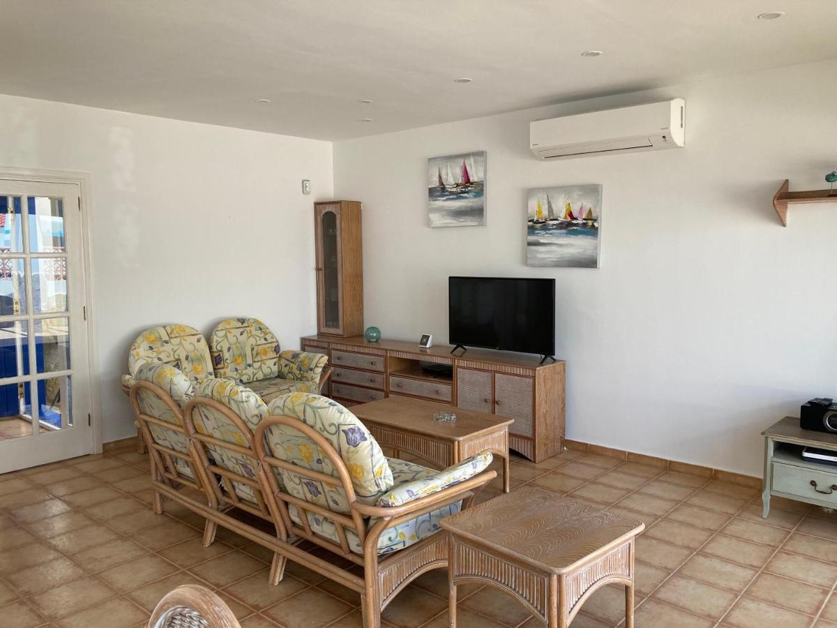 Beach House With The Heated Pool Next To Rocky Point Corralejo Dış mekan fotoğraf