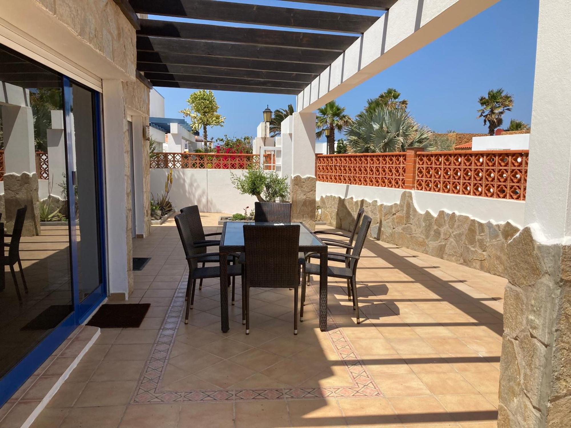Beach House With The Heated Pool Next To Rocky Point Corralejo Dış mekan fotoğraf